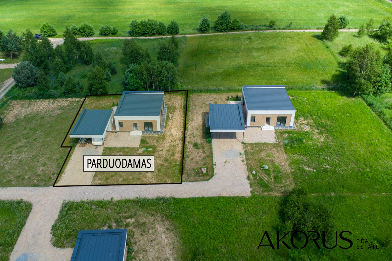 Vilniaus r. sav., Mickūnai, Ąžuolų g.